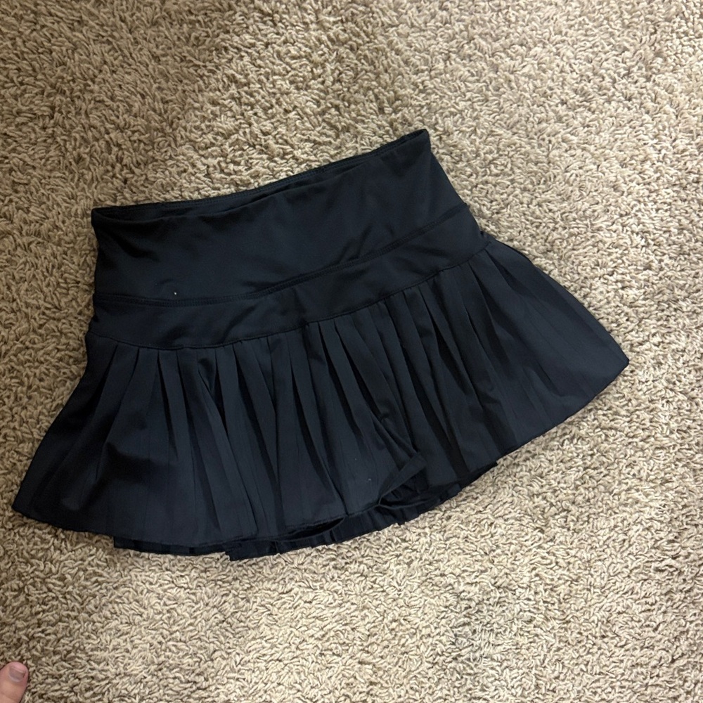 black gold hinge skirt